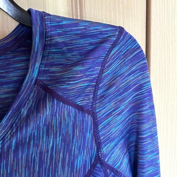 Velocity Womans Top  Blue  Stripe Size M - Picture 3 of 6